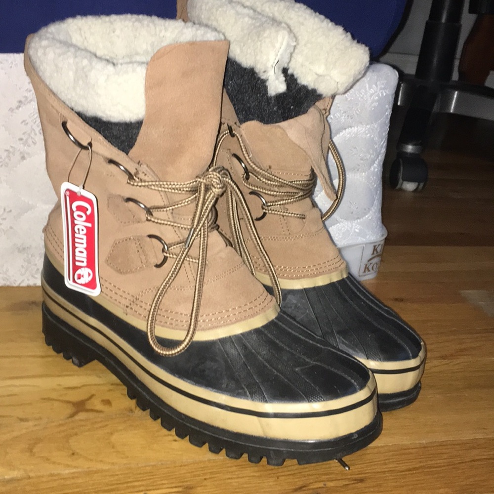 Men’s Coleman Boots (US-8)